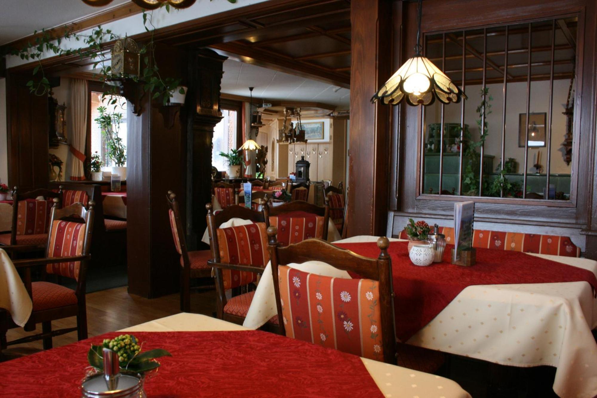 Cafe-Pension Feldbergblick ทิทิเซ-นอยชตัดท์ ภายนอก รูปภาพ